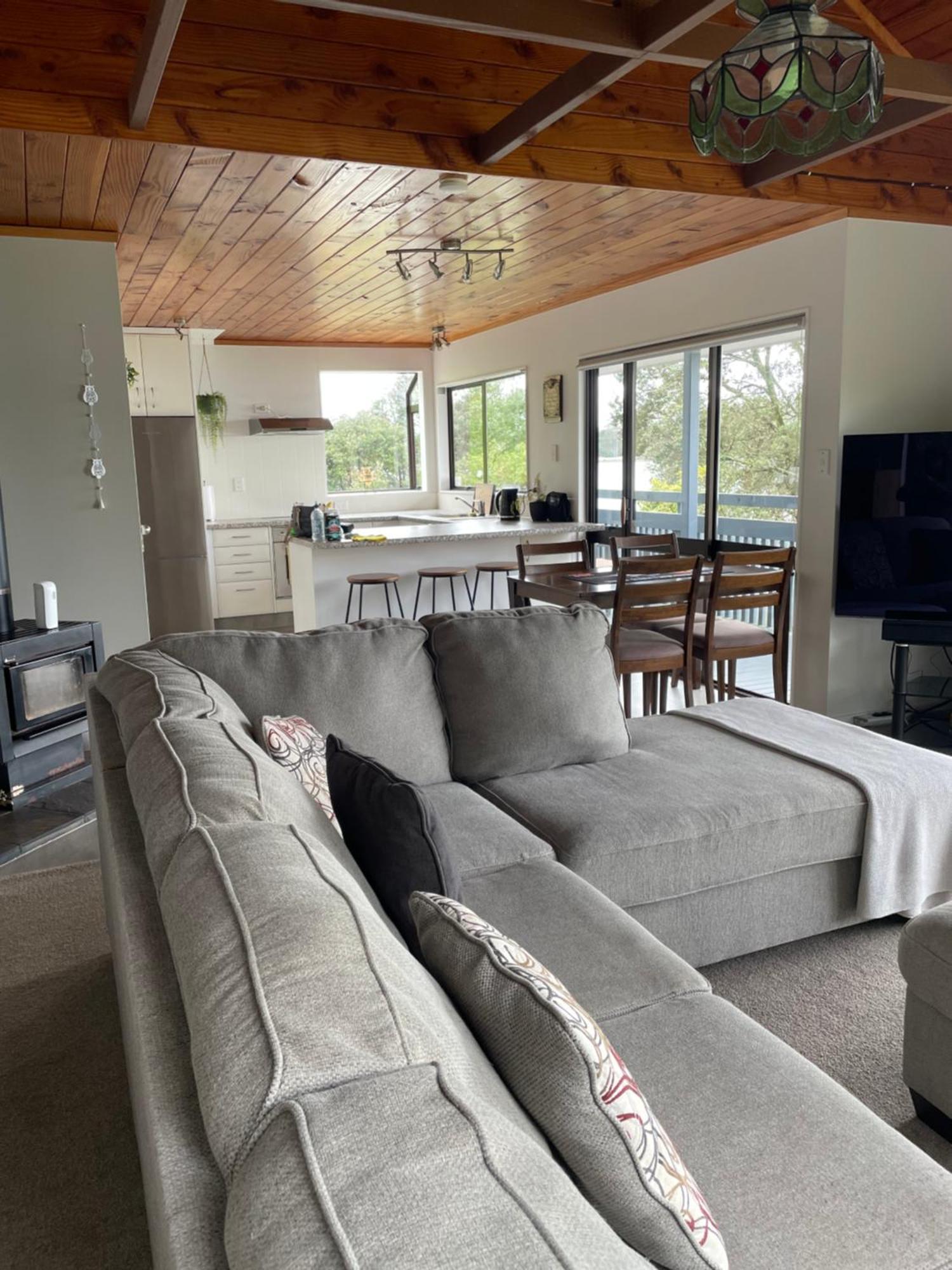 Holiday home Bach On Daisy Tauranga